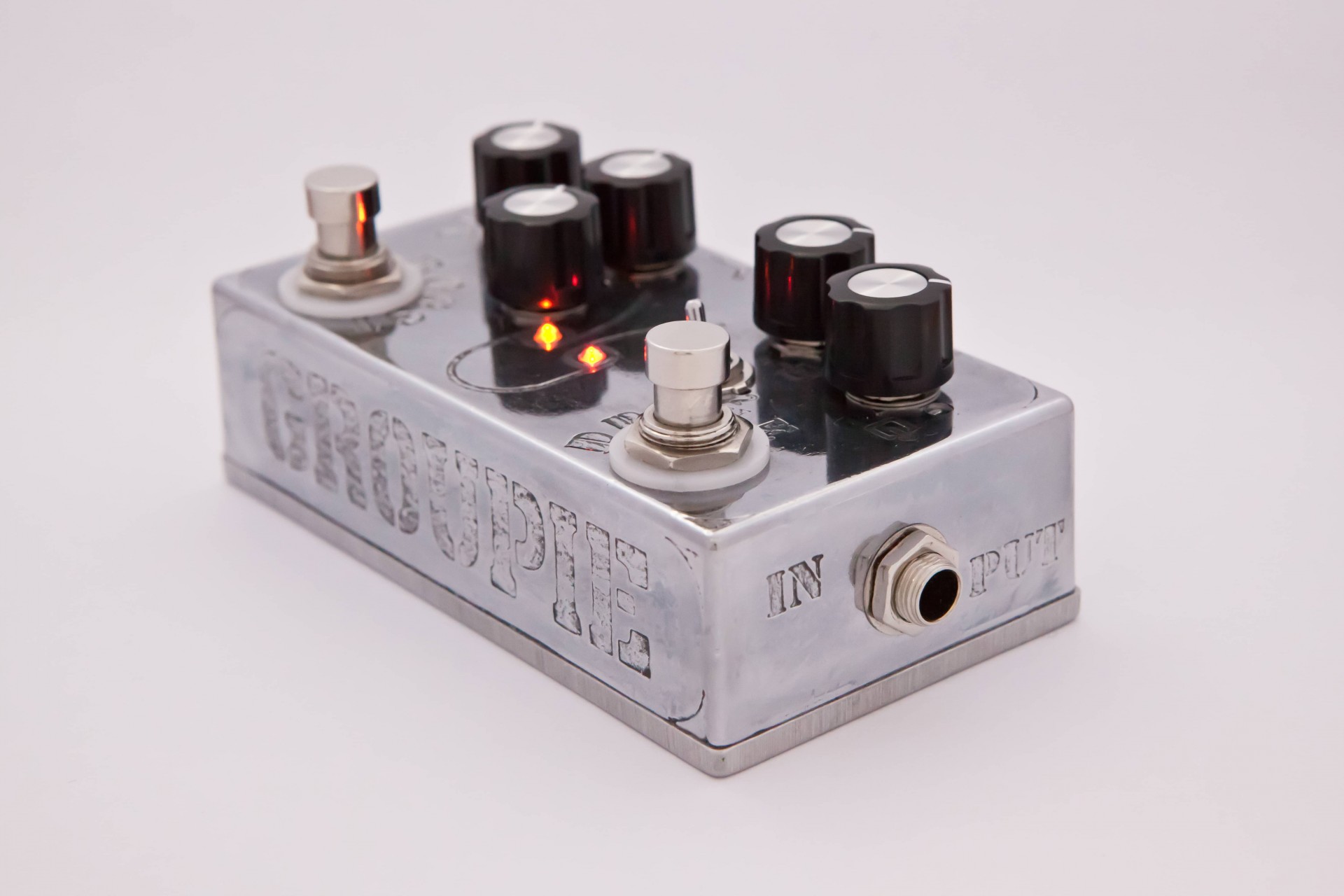 Locustom Groupie : Groupie 4 e1465390698970