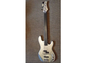 Hohner P8 Bass FL