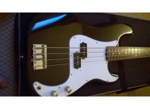 Squier Precision Bass (Made in Japan) (42524)