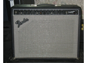 Fender Performer 1000 (25043)