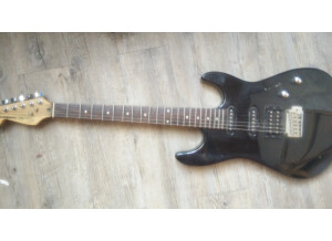 Squier Showmaster HSS (95805)