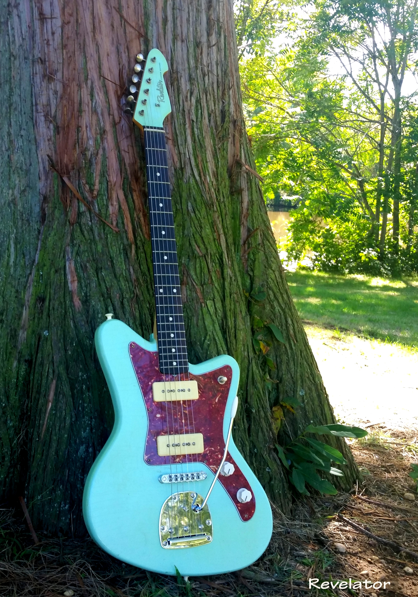 revelator supertone offset guitar surf green 2a