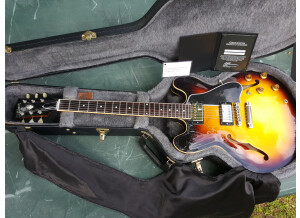 Gibson ES-335 Reissue (31798)