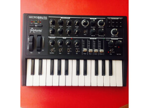 Arturia MicroBrute (60447)