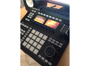 Native Instruments Maschine Studio (64735)