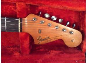 Fender Stratocaster [1965-1984] (78987)