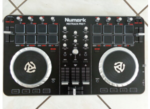 Numark Mixtrack Pro II - Black (500)