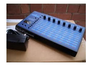 Dave Smith Instruments Evolver (1912)
