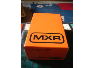 MXR phase 90 script logo 1975