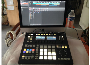 Native Instruments Maschine Studio (55586)