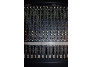 Yamaha MG24/14FX (48420)