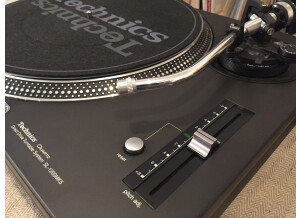 Technics SL-1200 MK5 (22843)
