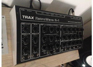 Trax Controls Retrowave R-1 (4647)