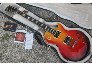 Gibson [Guitar of the Week #2] Les Paul Classic Antique - Fireburst (12684)