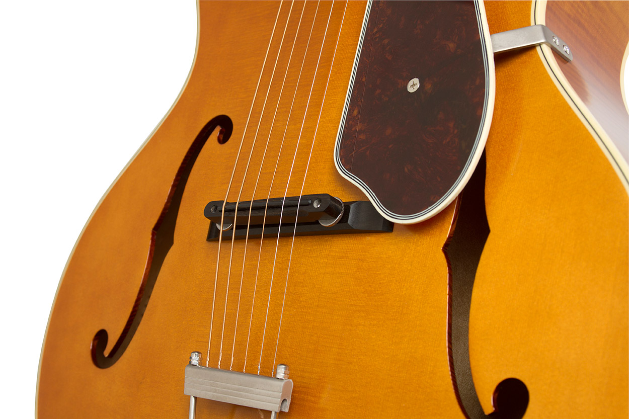 Epiphone Masterbilt De Luxe Classic : P CentDlxCls VN3