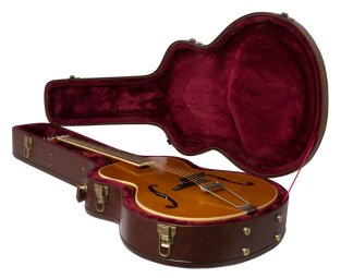 Epiphone Masterbilt Zenith Classic : P MbiltZenClassCase VN2 Epiphone Masterbilt Zenith Classic : P MbiltZenClassCase VN2