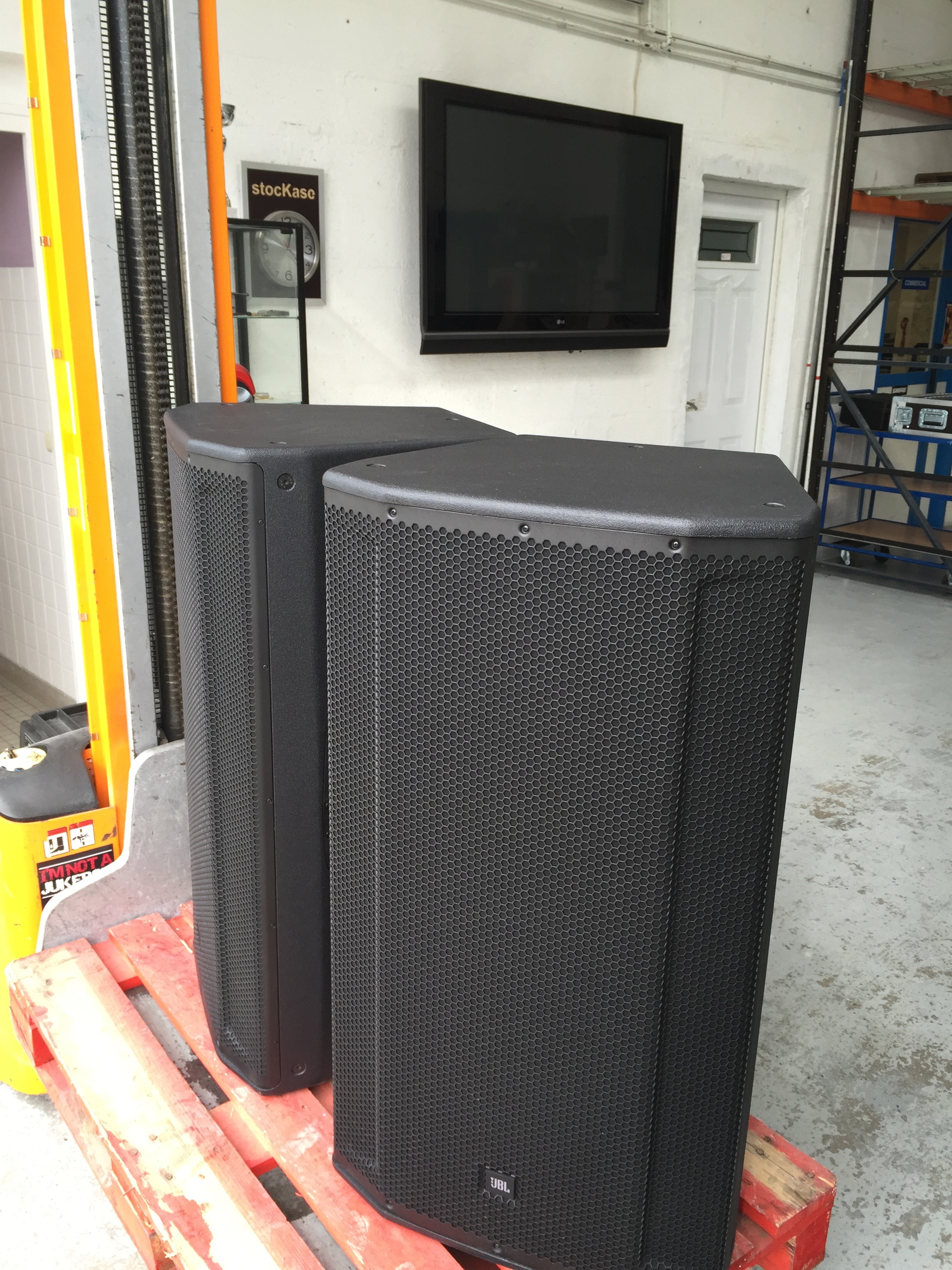 JBL SRX835P