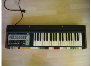 Roland SH-2000 (59207)