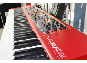 Nord Stage 2 88 03