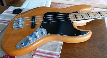Squier Vintage Modified Jazz Bass '70s