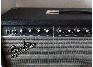 Fender FM 212R (17275)