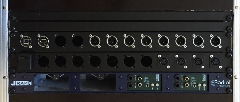 LIVE RACK 01 (Top Vue 4U Details)
