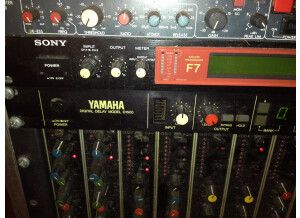 Yamaha D1500 (80063)