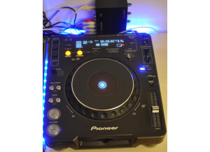 Mixvibes CROSS DJ