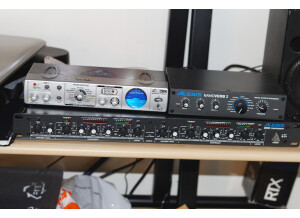 Alesis 3632 Compressor (82745)