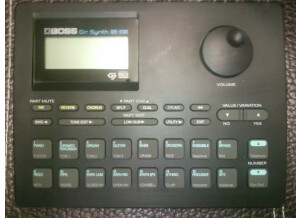 Boss DS-330 Dr. Synth (13993)