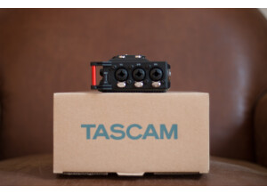 Tascam DR-70D (42587)