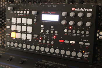 Elektron Analog Rytm : Analog Rytm V130 2tof 003.JPG