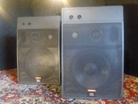 JBL control 10