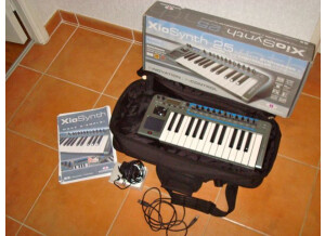 Novation XioSynth 25 (8422)