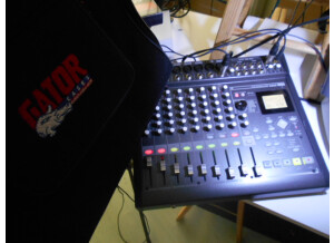 Korg D888 (81745)