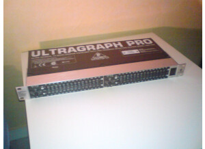 Behringer FBQ1502 Ultra-Graph Pro