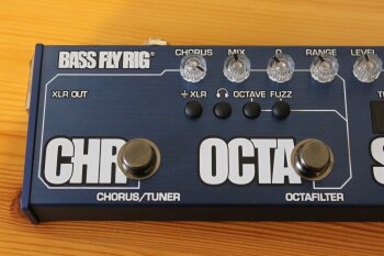 Tech 21 Bass Fly Rig : Photos Test Bass Fly Rig 3 Tech 21 Bass Fly Rig : Photos Test Bass Fly Rig 3