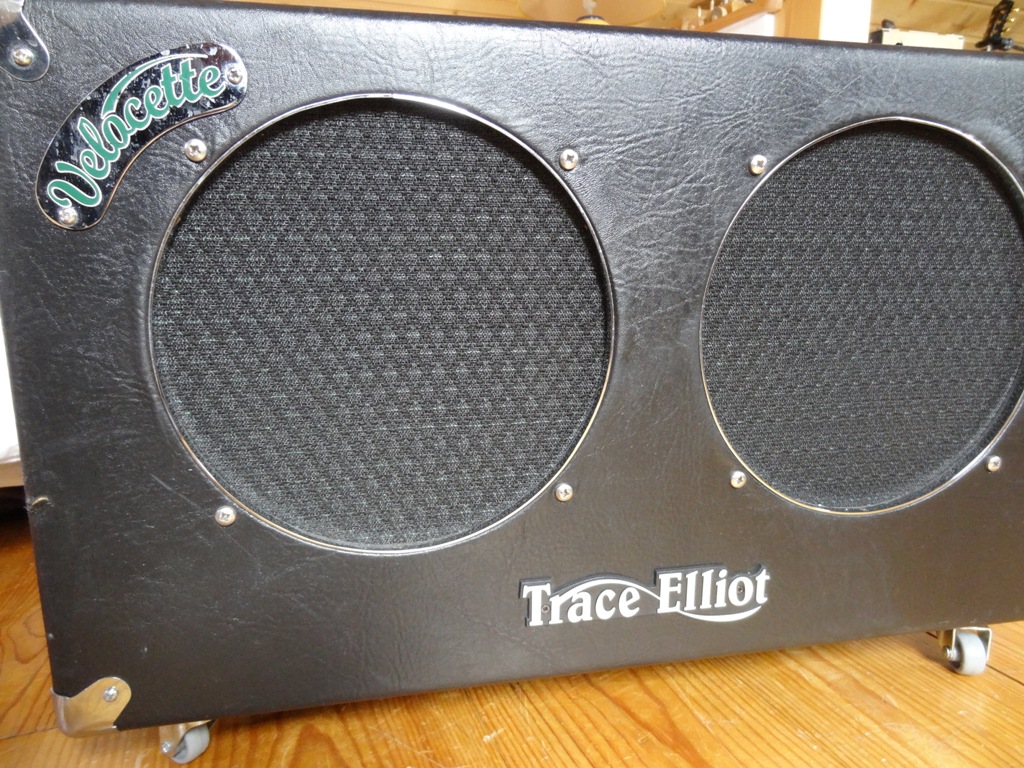 Trace Elliot Velocette Twin