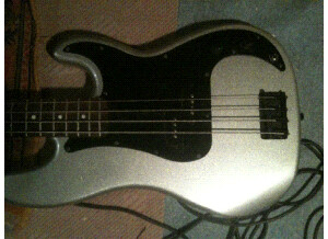 Squier Affinity - Precision Bass