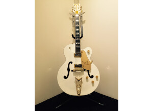 Gretsch G6136TLDS White Falcon - Vintage White Lacquer (60411)