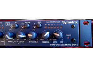 Symetrix 564E