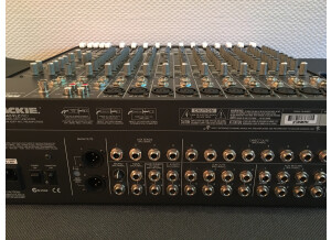 Mackie 1642-VLZ Pro (13330)