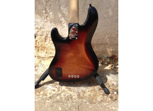 Fender American Deluxe Jazz Bass Fretless [2005-2009] (73026)