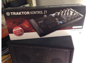 Native Instruments Traktor Kontrol Z1 (9685)