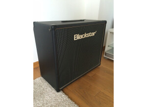 Blackstar Amplification HTV-112 (9900)