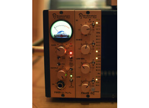 Fredenstein Professional Audio F609