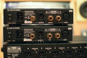 Fredenstein Professional Audio V.A.S Compressor : 4 VAS Rear Panel Fredenstein Professional Audio V.A.S Compressor : 4 VAS Rear Panel
