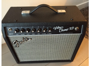 Fender Vibro Champ XD (89985)