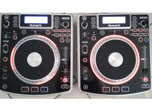 Behringer DJX750 (99305)