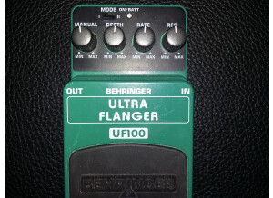 Behringer Ultra Flanger UF100
